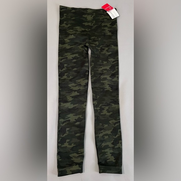 SPANX High Waist Green Camo Seamless Look-At-Me Now Leggings Medium FL3515 - Picture 2 of 9